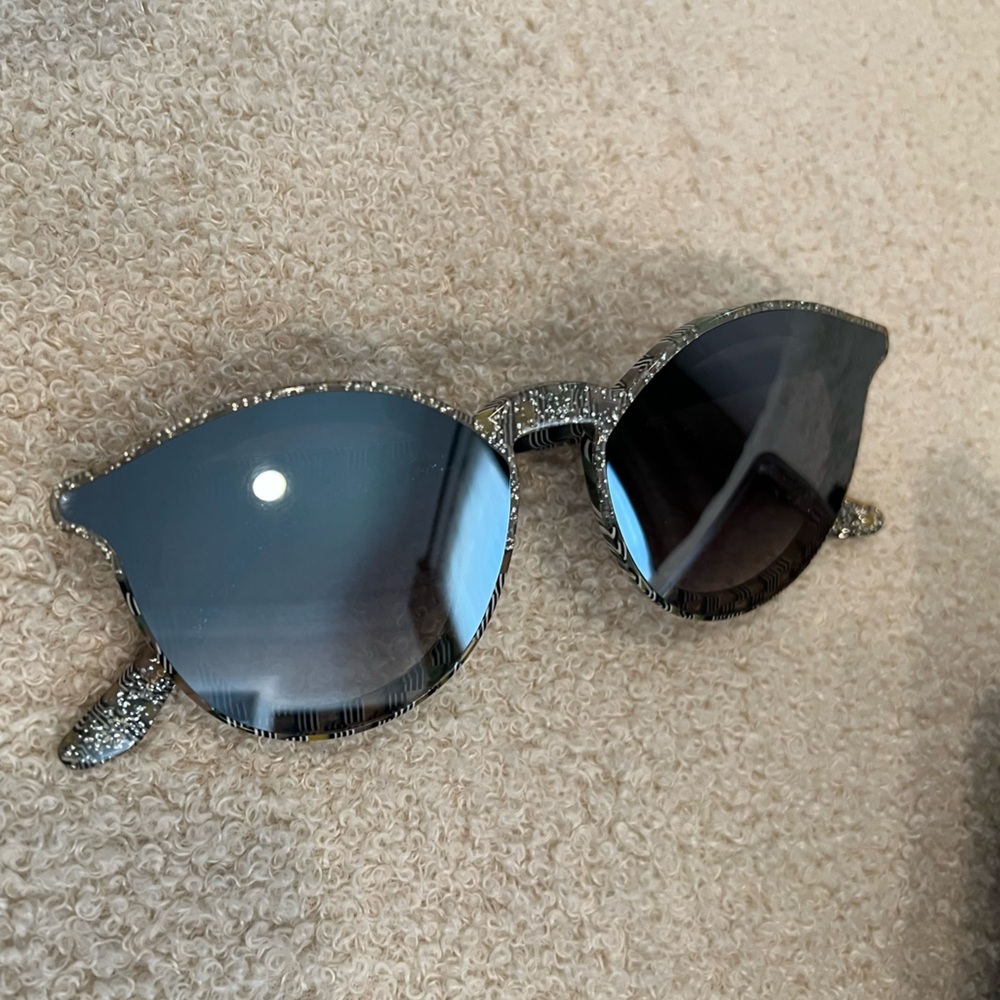 KREWE Collins Sunglasses - Limited Edition Mardi Gras Color - Picture 4 of 6